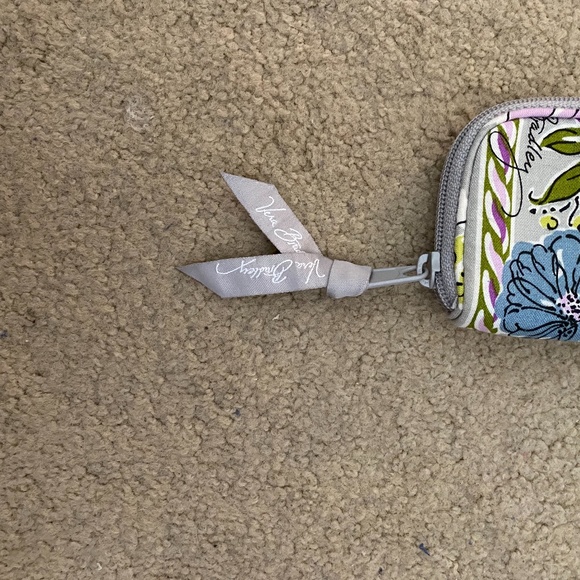 Vera Bradley ear phone case and organizer pouch - Picture 4 of 4